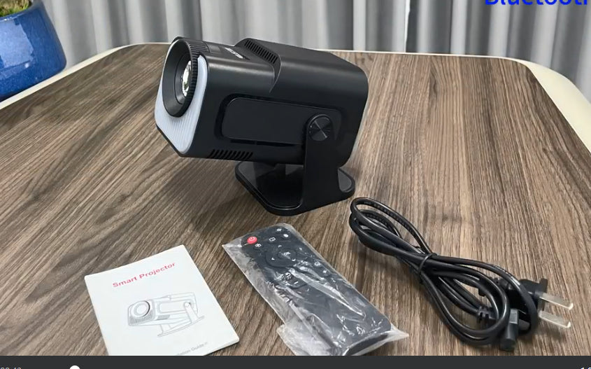 HY300 portable mini home cinema projector